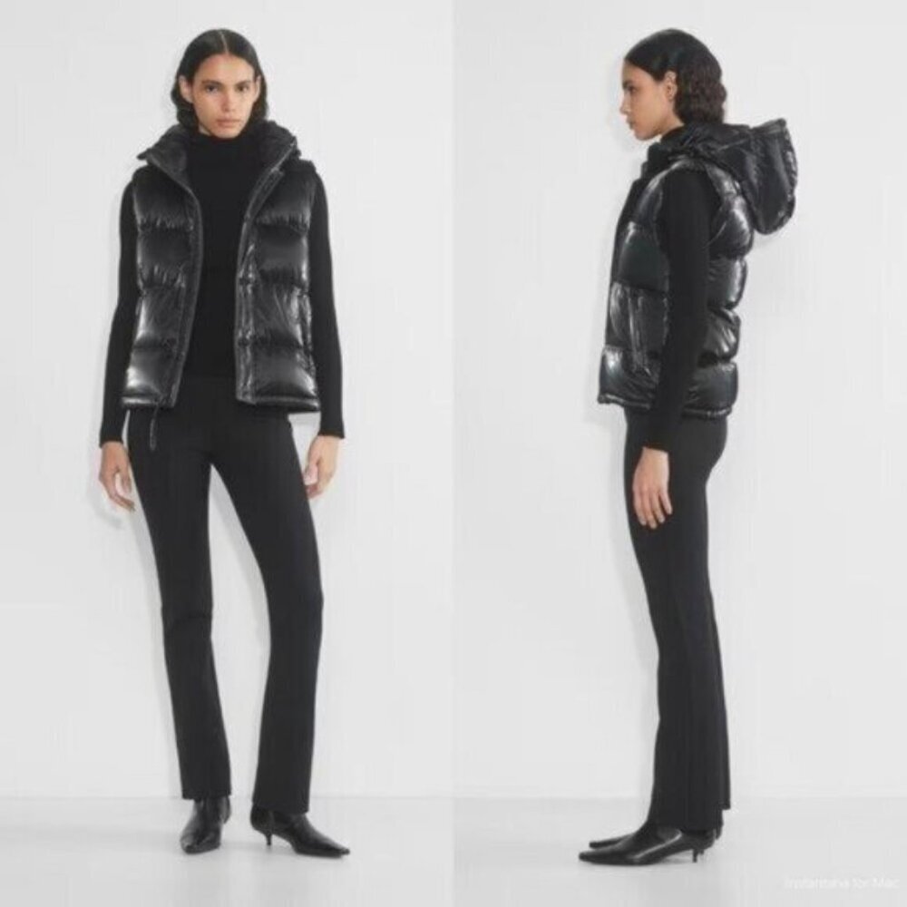 Aritzia the super puff™ vest - Picture 2 of 16